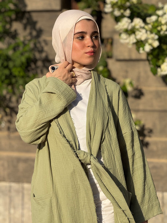 Lush Cardigan in Green