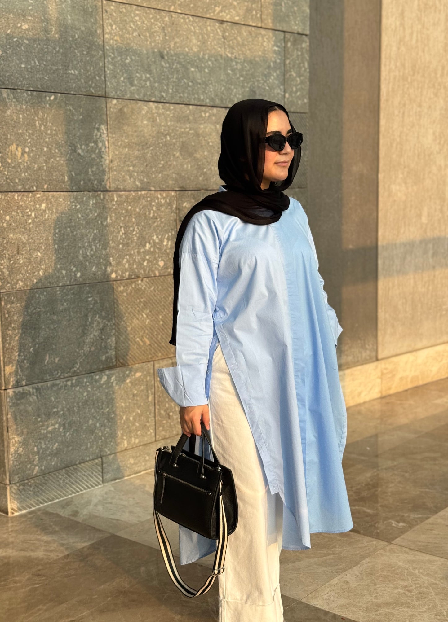 Tharaa shirt dress in blue