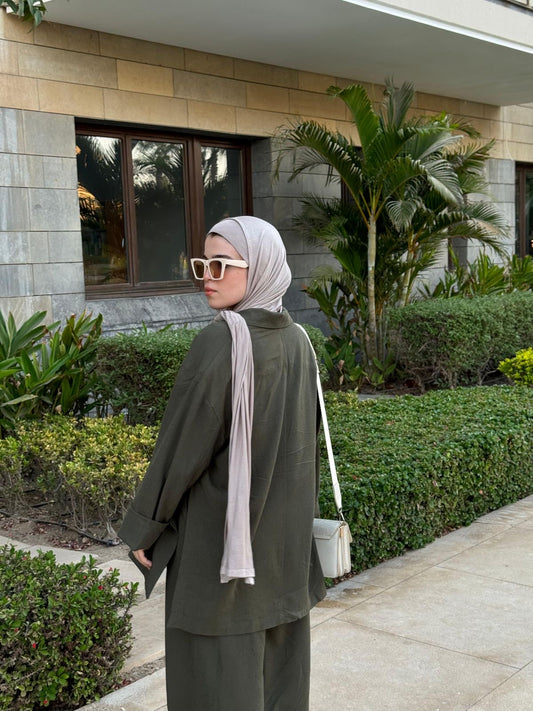 All season set in olive