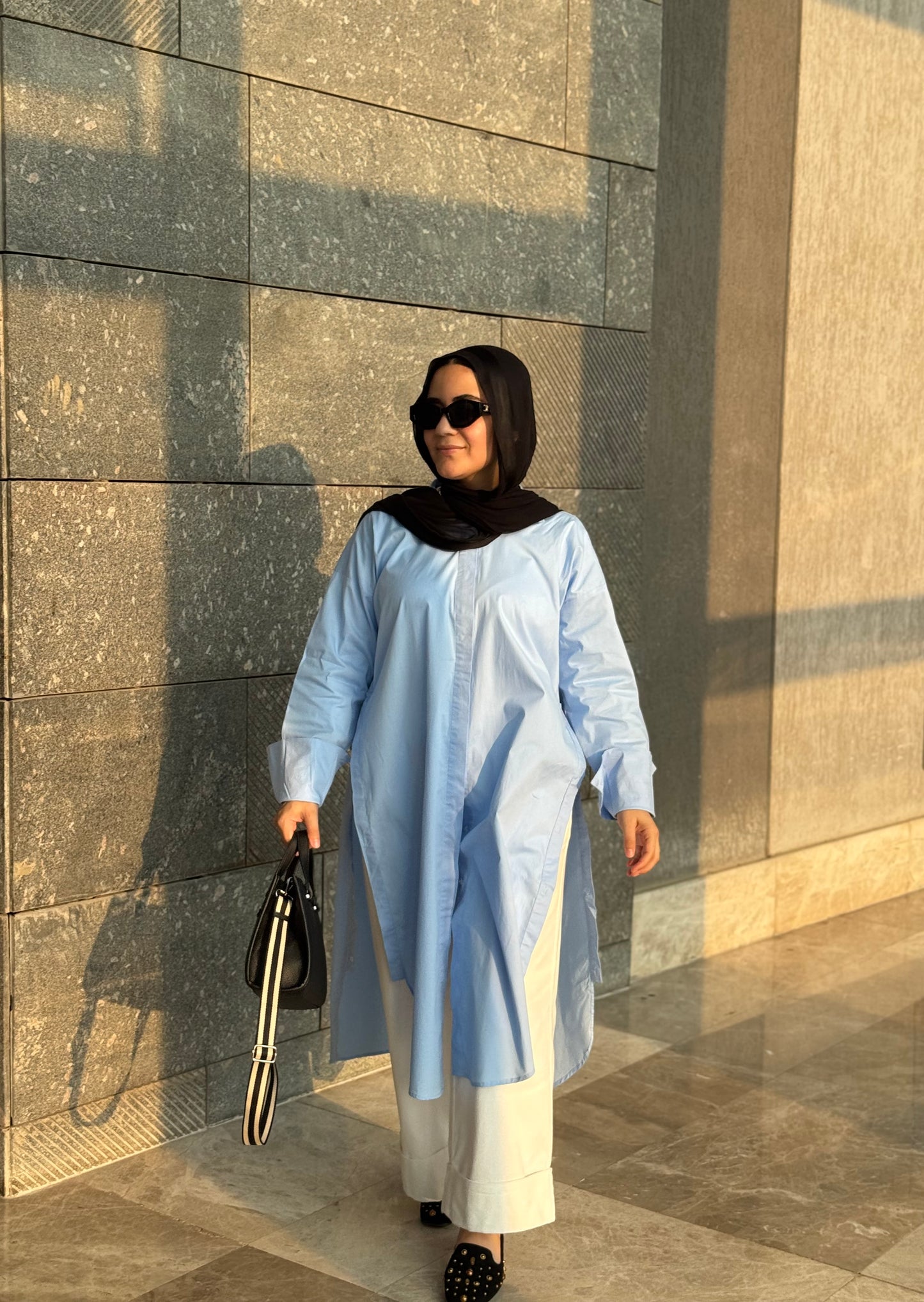 Tharaa shirt dress in blue